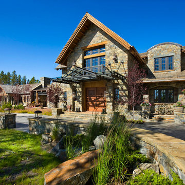 Quiet Waters Residence