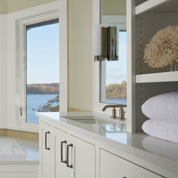 Lake House Lookout Bath