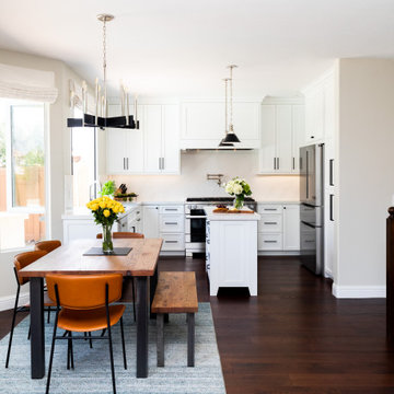 Kitchen & Breakfast Nook
