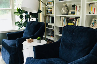 Example of a minimalist living room design in Other