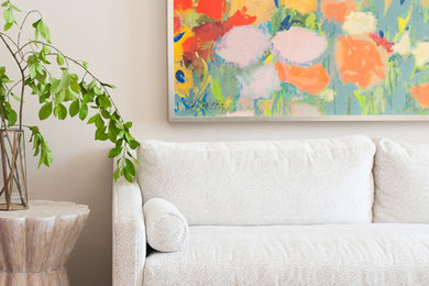 Transitional living room photo in Nashville