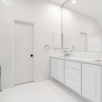 Maple Glade - Master Bathroom