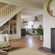 Houzz Tour: Colour and Texture Transform a Once All-white Home