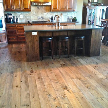 Brooker Residence - Hardwood, Slate & Carpet
