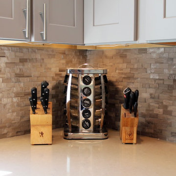 Transitional Two-Toned Kitchen Renovation