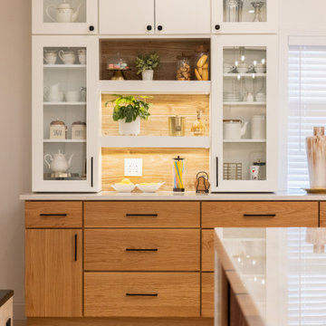 Pine Project: A Fusion of Warmth and Elegance