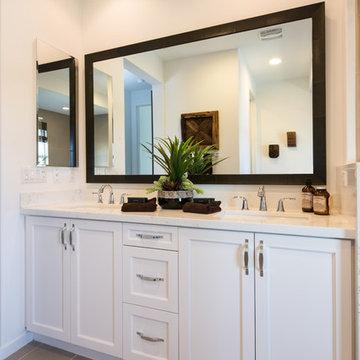 Warmington Residential: Canopy at Esencia - Plan 2 Master Bathroom