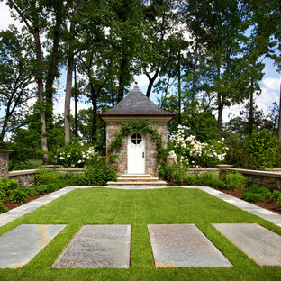 Design ideas for a traditional courtyard garden in Atlanta.