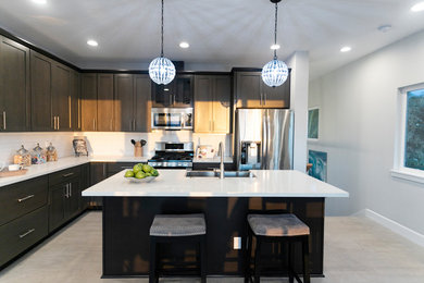 Inspiration for a contemporary kitchen remodel in Hawaii