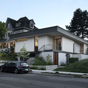 NW Portland Courtyard House