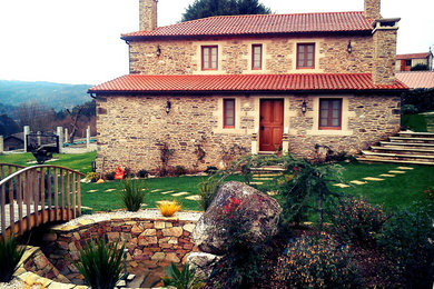 Reconstrucción de vivienda tradicional en Viñós, Arzúa