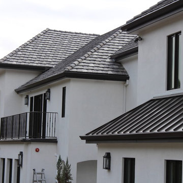 6 inch Angle Face/Flat Face Gutters with smooth Downspouts in Pacific Palisades