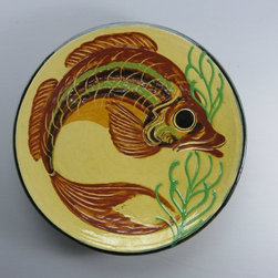 Plato ceramica pescado pintado La Bisbal - Decorative Plates