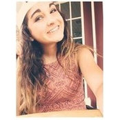Ally Matthewss foto
