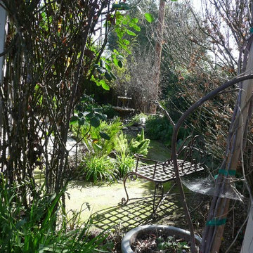 Bonfire Lounge & Pool - Garden Entry