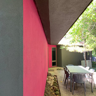 Design ideas for a contemporary patio in San Francisco.