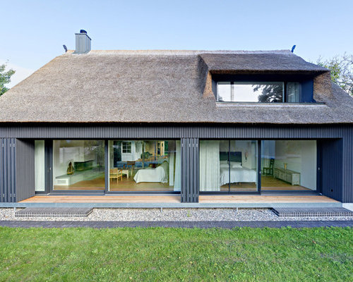 Schwarze Häuser mit Holzfassade Ideen, Design & Bilder | Houzz