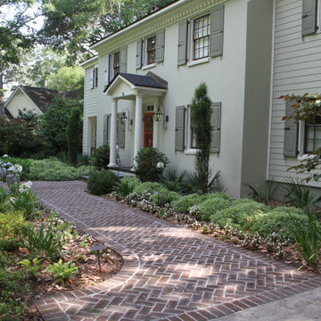 Curb Appeal-The Crescent neighborhood