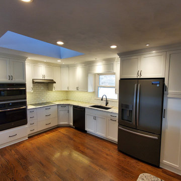Kitchen rework with movable island