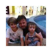 Julian Tarhon's photo