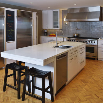 Contemporary Memorial Kitchen & Bar