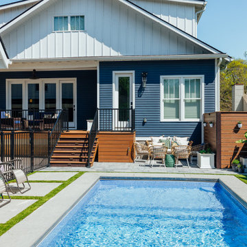 A Seamless Outdoor Oasis