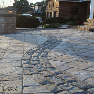Landscape Driveway and Front Entry