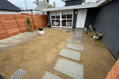 Photo of a coastal landscaping in Los Angeles.