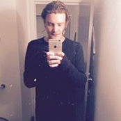 Joey Pierre's photo