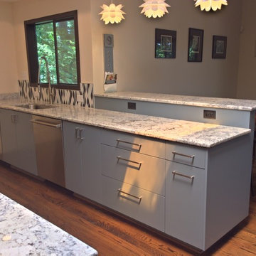 Lakeshore Kitchen