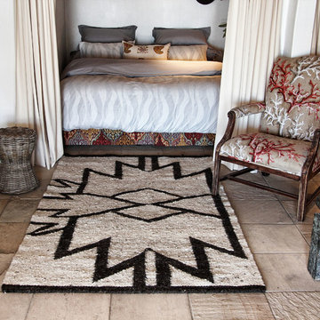 HANDMADE WOOL AREA RUGS