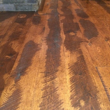 Rustic Hit & Miss Textured White Oak Floor