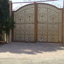 Gate