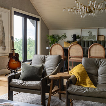 Hilltop Hideaway