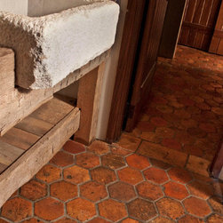 Bathroom stone floor tiles (Mediterranean Style) - Tile