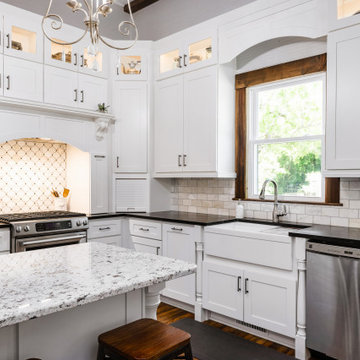 Modern Colonial Kitchen