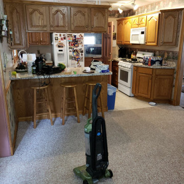 Whole house Redesign: Classy Farmhouse-Style to live service