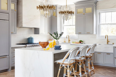 Example of a mid-sized transitional kitchen design in New York