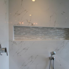 white b'room showers