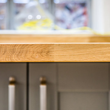 Oak Accents