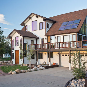 Celect® Cellular Exteriors by Royal®Celect® Cellular Composite Siding by Royal®