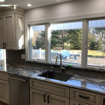 Mr. Lenders Kitchen