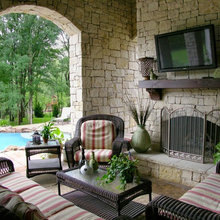 back porch/outdoor kitchen