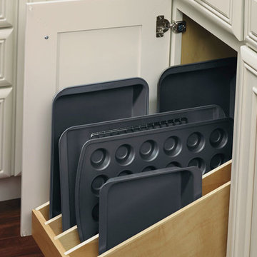 Kemper Cabinets: Tray Divider