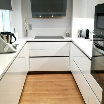 Estilo «total white» en el modelo Ak_Project Tecnolux