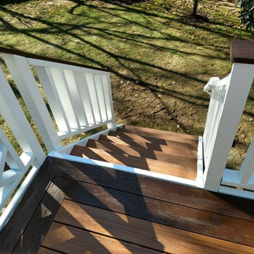 Deck Helmet Extreme Deck Makeover 1.0 Brown Floor with White Railing