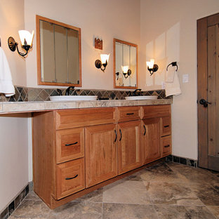 75 Beautiful Southwestern Bathroom Pictures & Ideas | Houzz