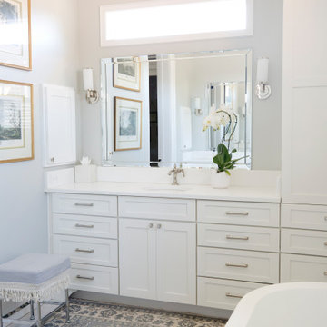 White LIght Bathroom