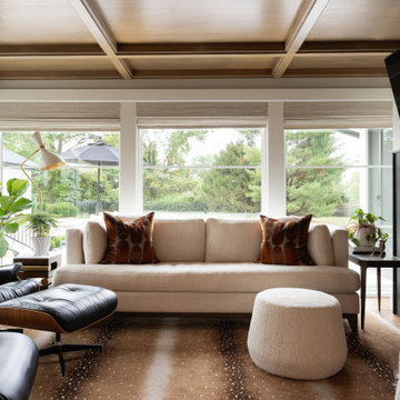 Art-filled Ranch on Natural Bridge