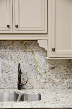 Granite With 4 Inch Backsplash